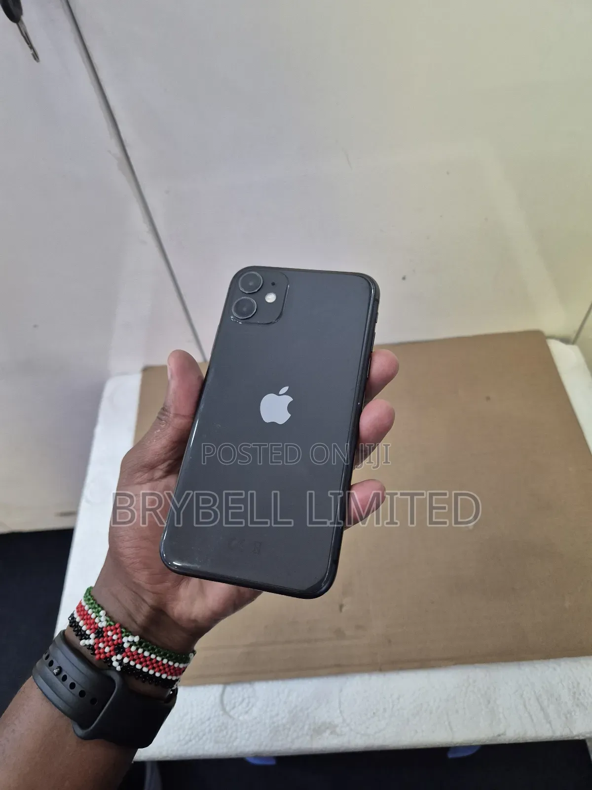 Apple iPhone 11 64 GB Black