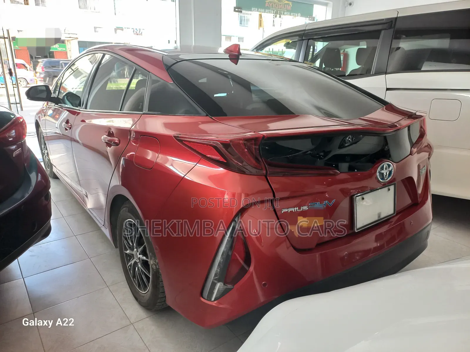 Toyota Prius 2019 Red