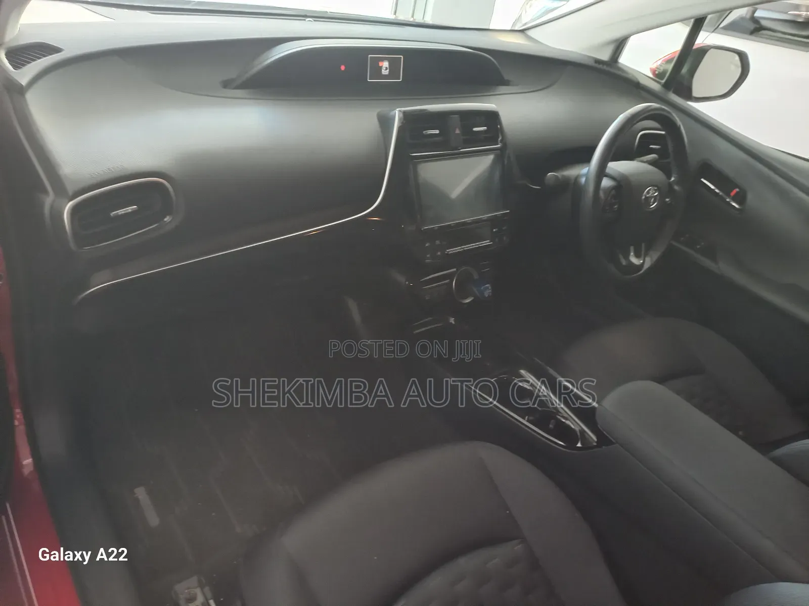 Toyota Prius 2019 Red