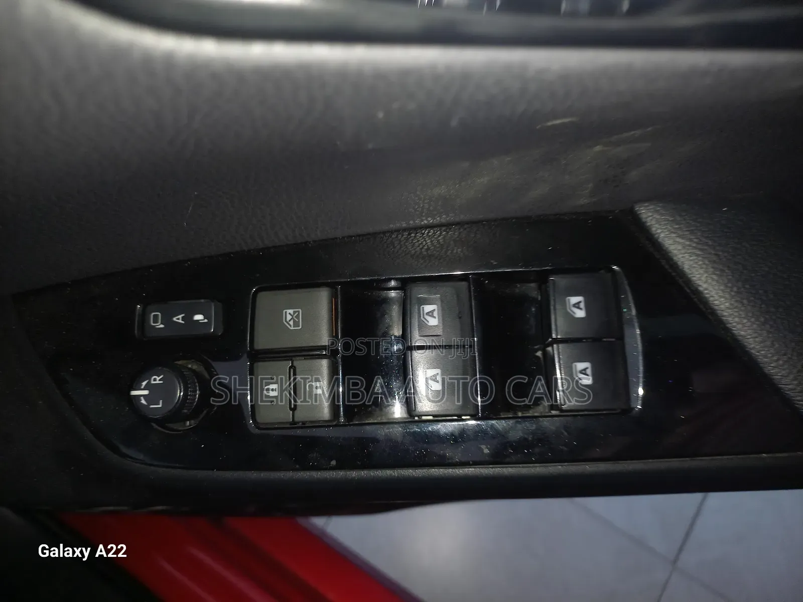 Toyota Prius 2019 Red