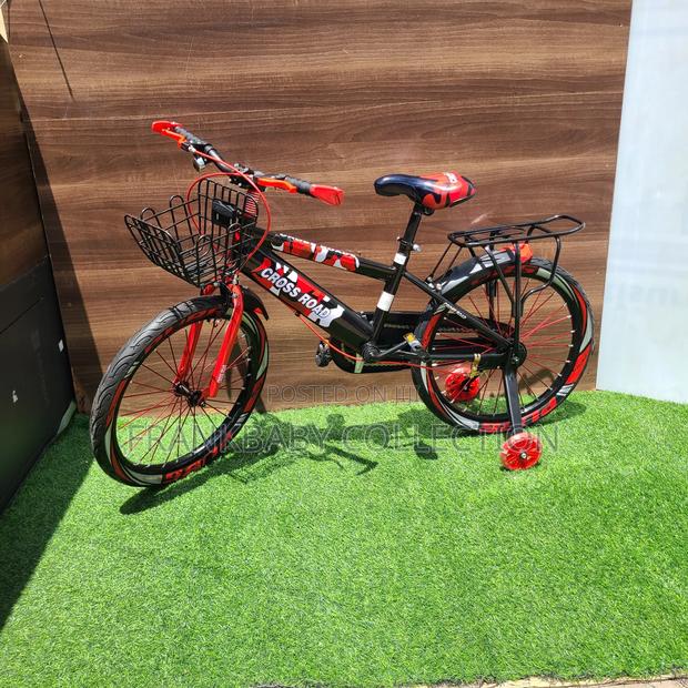 Cross Road Kids Bike With Training Wheels. - thumbnail 3