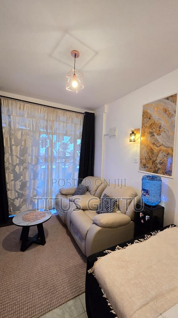 Beautiful Studio Airbnb in Roysambu | Stunning Interior | Furnished - thumbnail 4