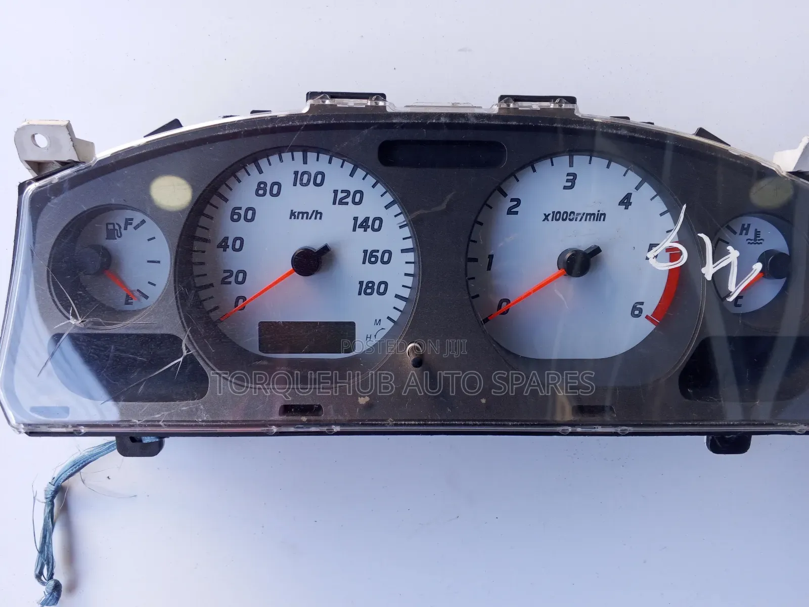 Nissan Navara Double Cab Dashboard Clock