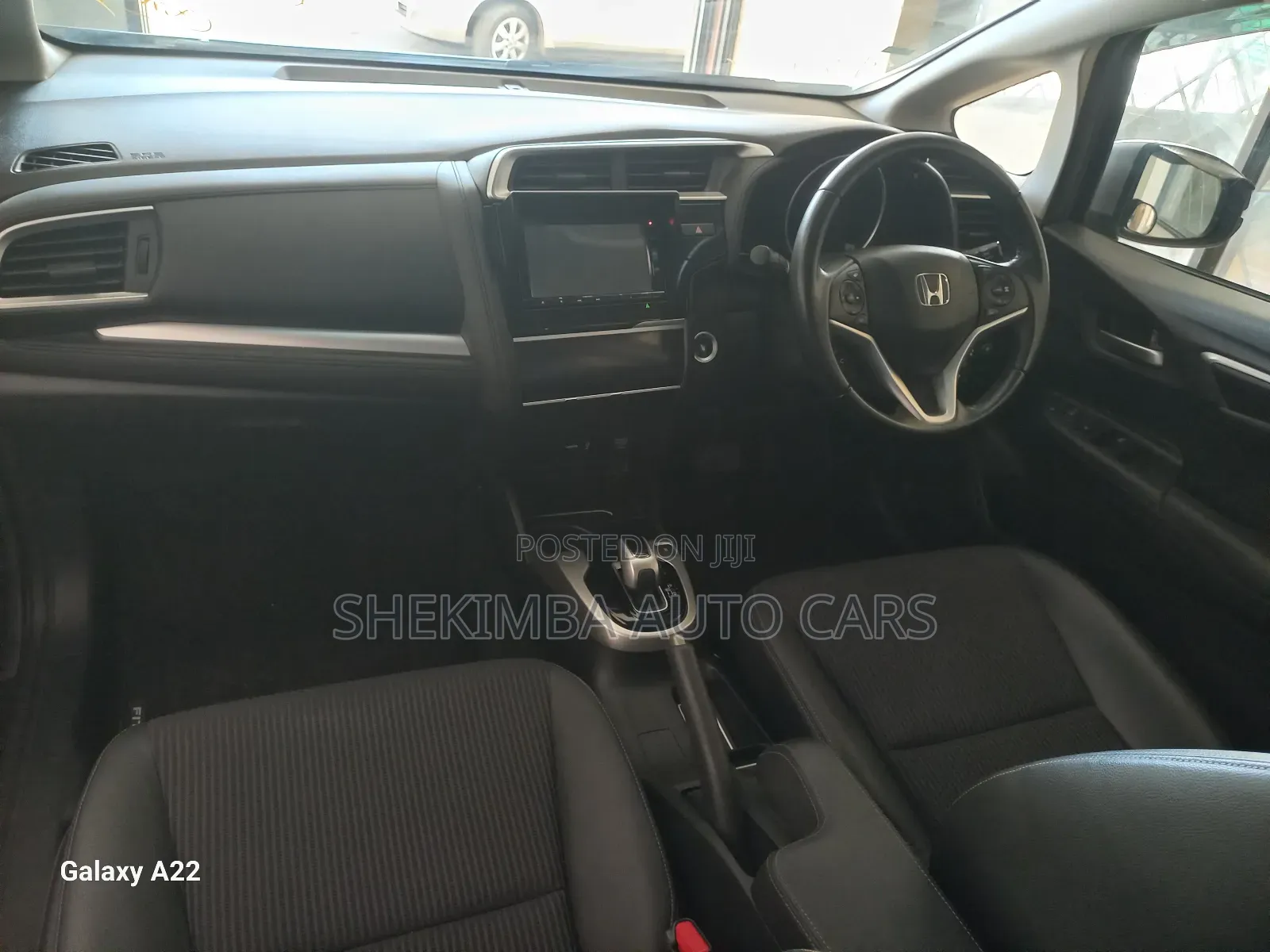 Honda Fit 2018 Silver