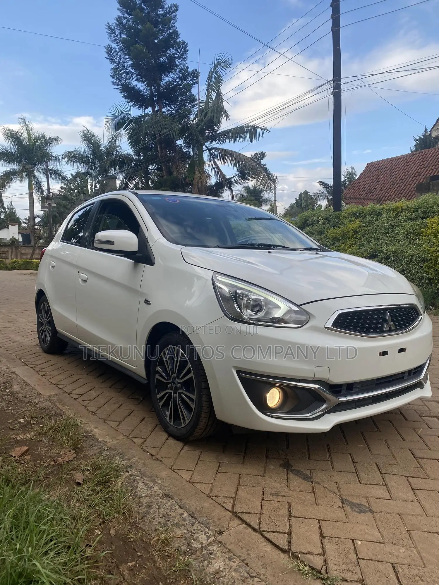 Mitsubishi Mirage 2019 Pearl