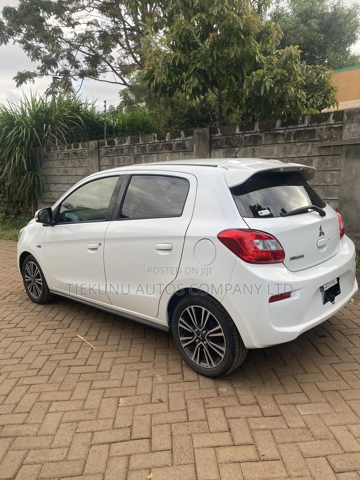 Mitsubishi Mirage 2019 Pearl