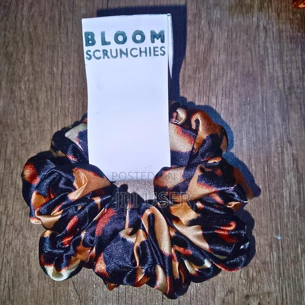 Bloom Scrunchies - thumbnail 9