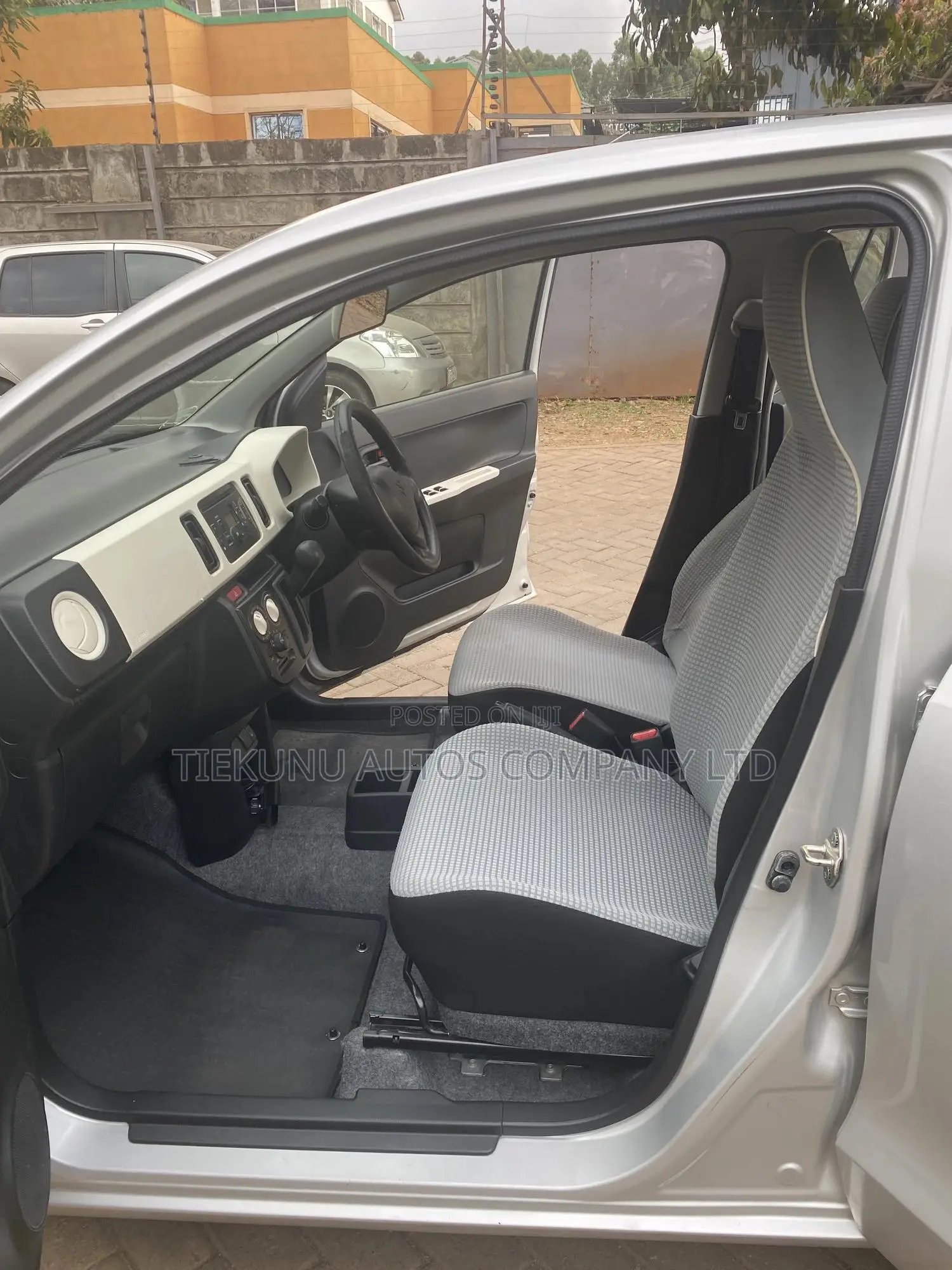 Suzuki Alto 660cc FWD 2019 Silver