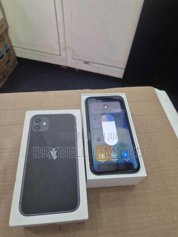 Apple iPhone 11 64 GB Black - thumbnail 5