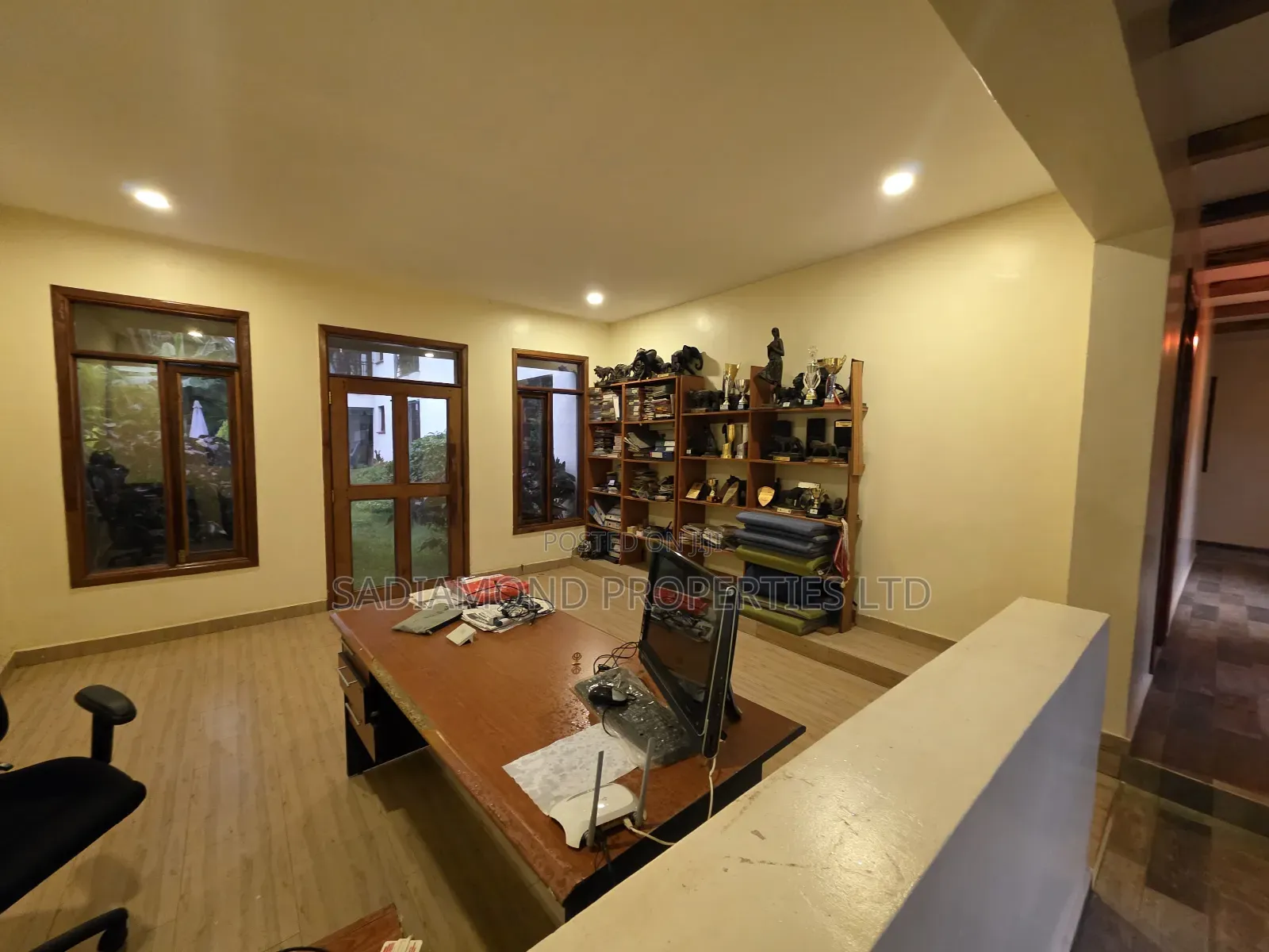 7bdrm Villa in Ridgeways for sale