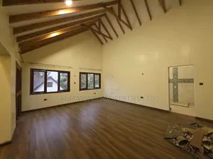 7bdrm Villa in Ridgeways for sale