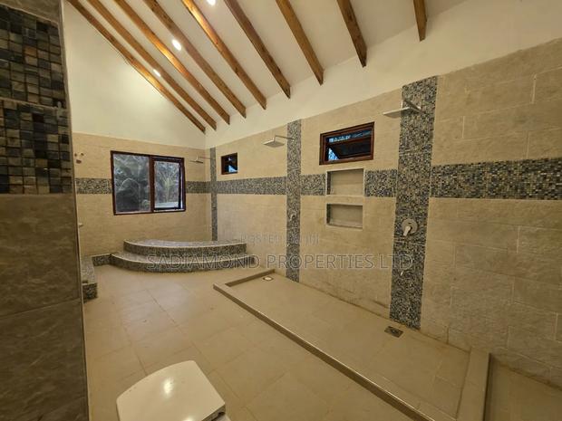 7bdrm Villa in Ridgeways for sale - thumbnail 6