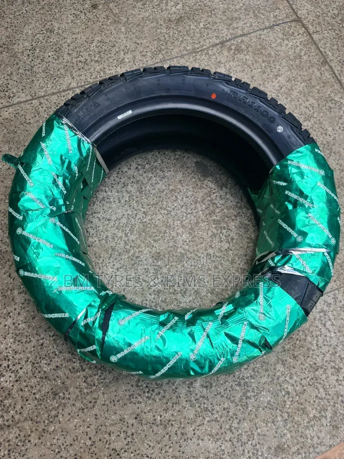 225 /55 R18 Roadcruza Tyres All Terrrain (Ra 1100. At)