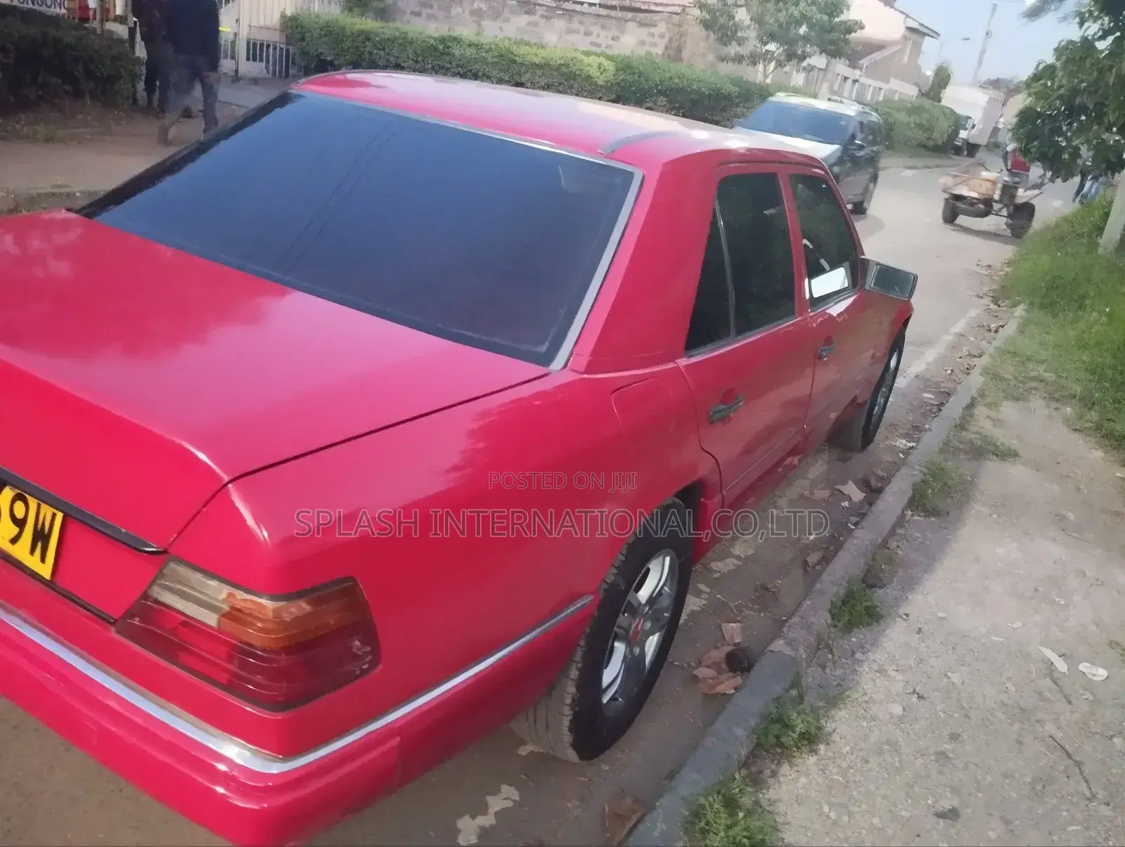 Mercedes-Benz 200E 1994 Red