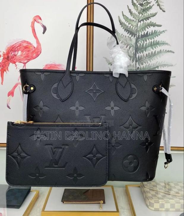 Louis Vuitton Tote Bags - main view