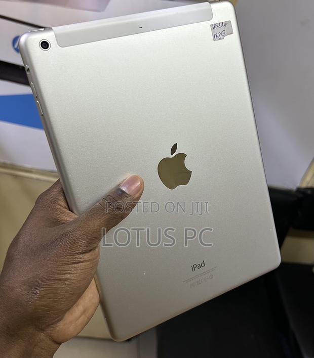 Apple iPad Air 128 GB Silver - thumbnail 2