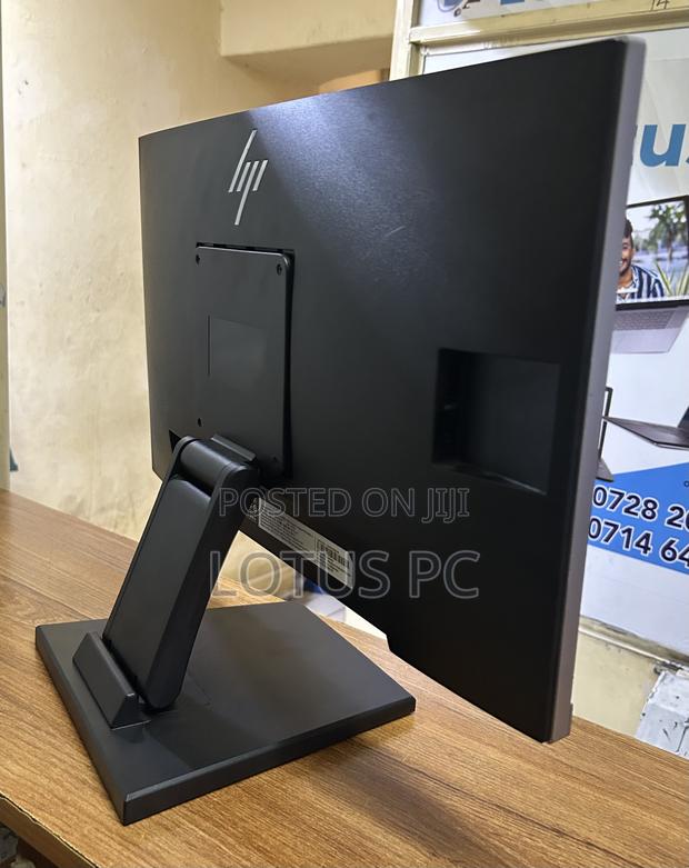 Hp 22” Monitor - thumbnail 3