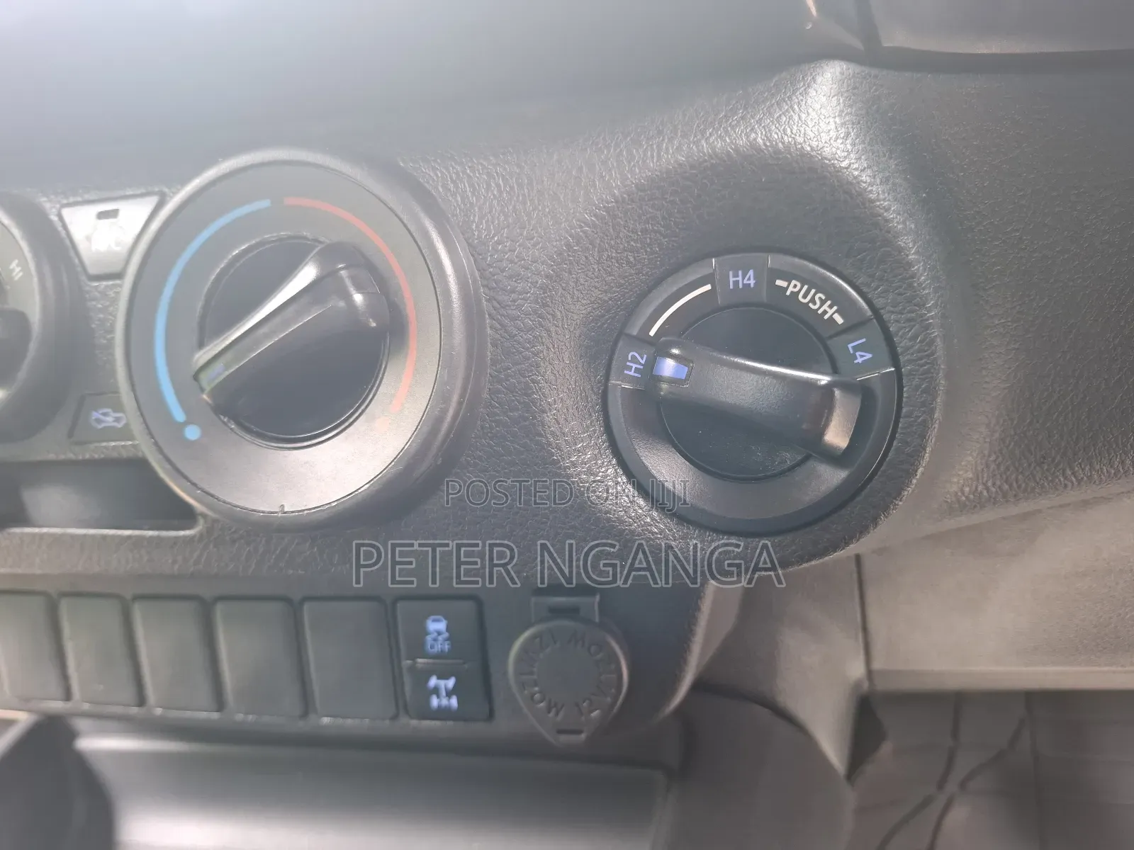 Toyota Hilux Revo Double Cab Deisel 2.8 AWD 2022 Gray