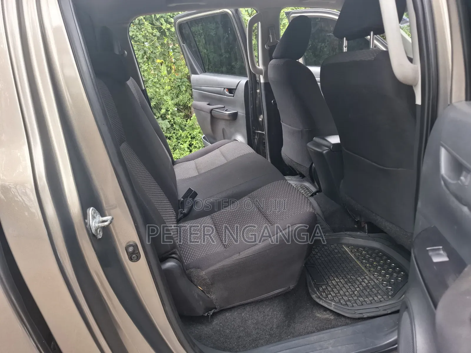 Toyota Hilux Revo Double Cab Deisel 2.8 AWD 2022 Gray