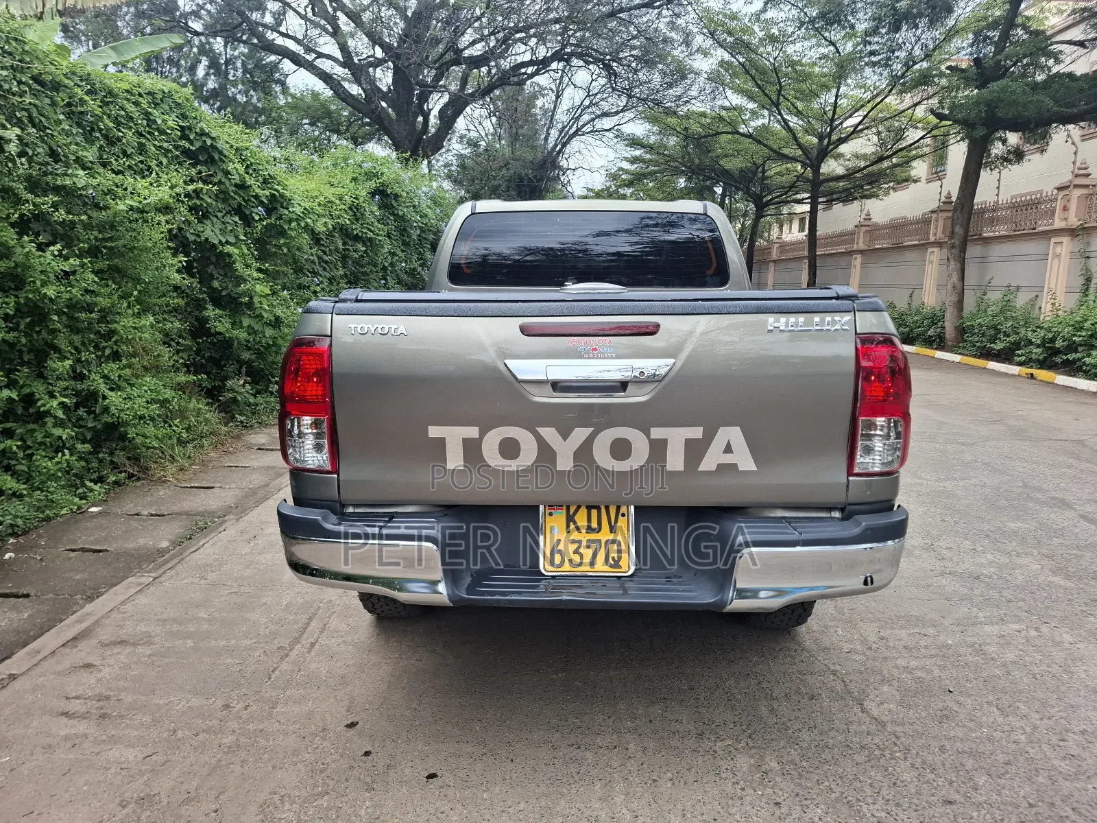 Toyota Hilux Revo Double Cab Deisel 2.8 AWD 2022 Gray