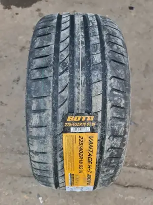 225 /40 R18 Boto Tyres (New Technology).