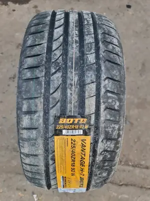 225 /40 R18 Boto Tyres (New Technology).