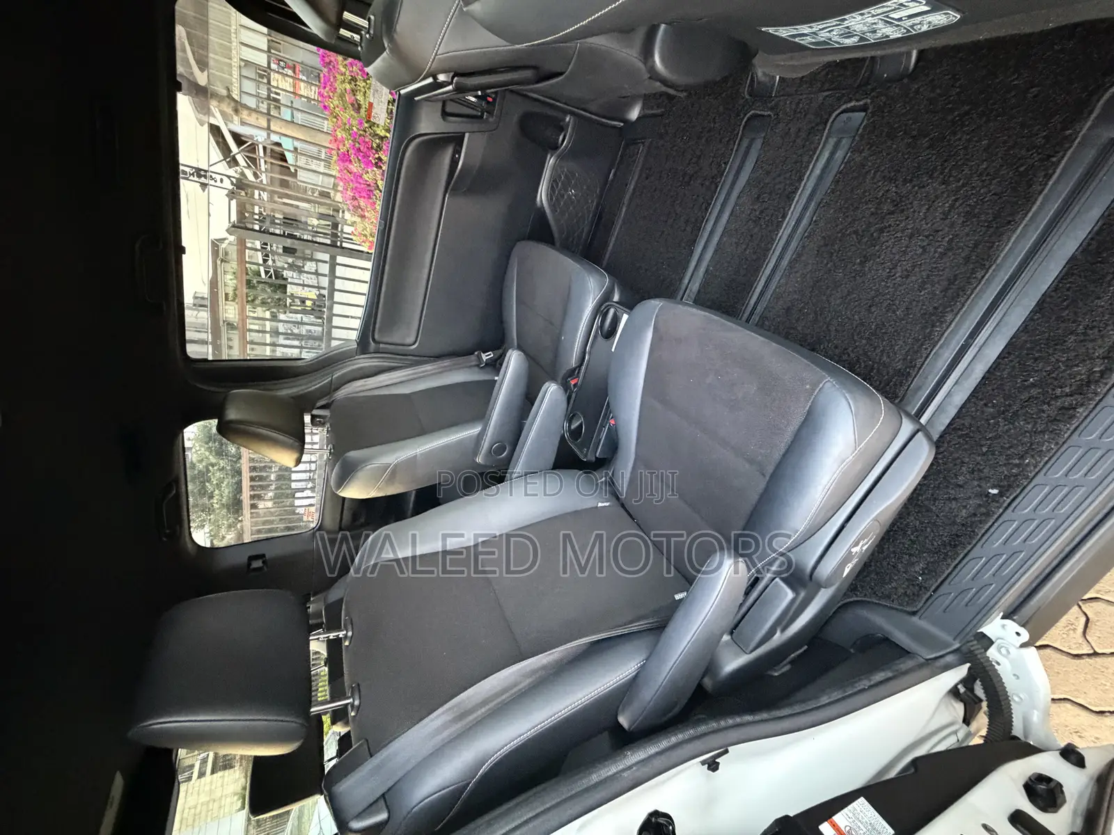 Toyota Noah 2018 Pearl