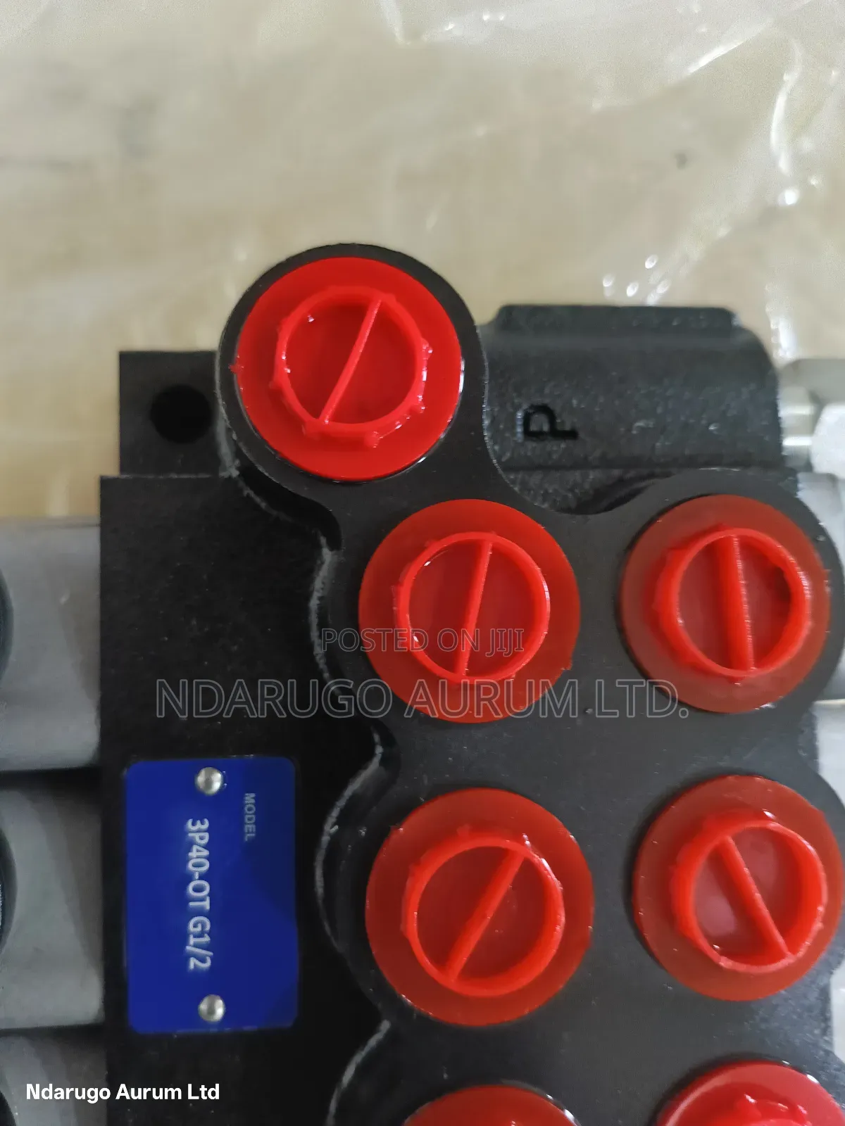 3 Way Hydraulic Control