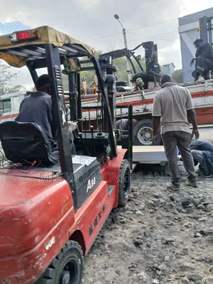 Trucks With Cranes Are Accessible for Intercounty Transport