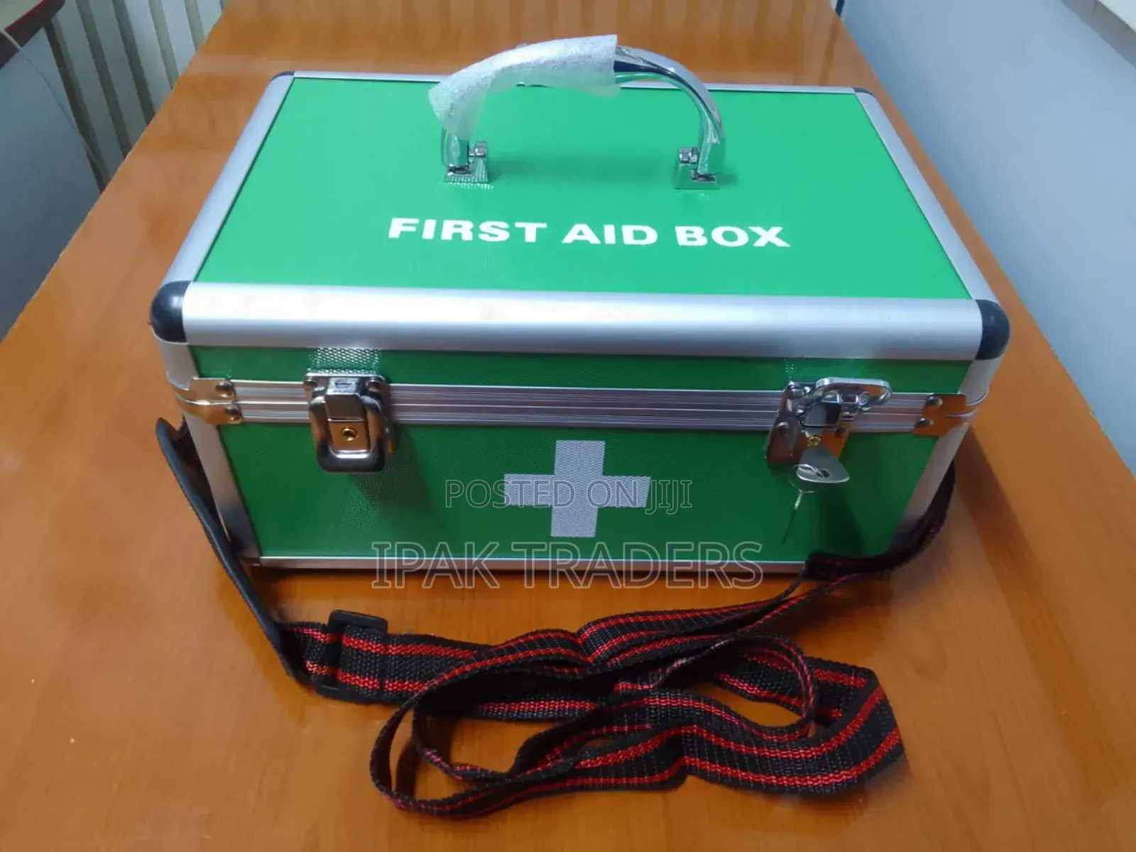 Medium Size First Aid Box Green (Empty)