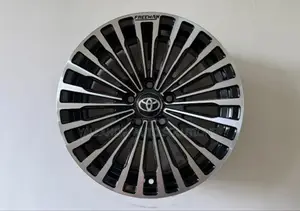17 Inch Silver Alloy Rims – Elegant Design for All Cars