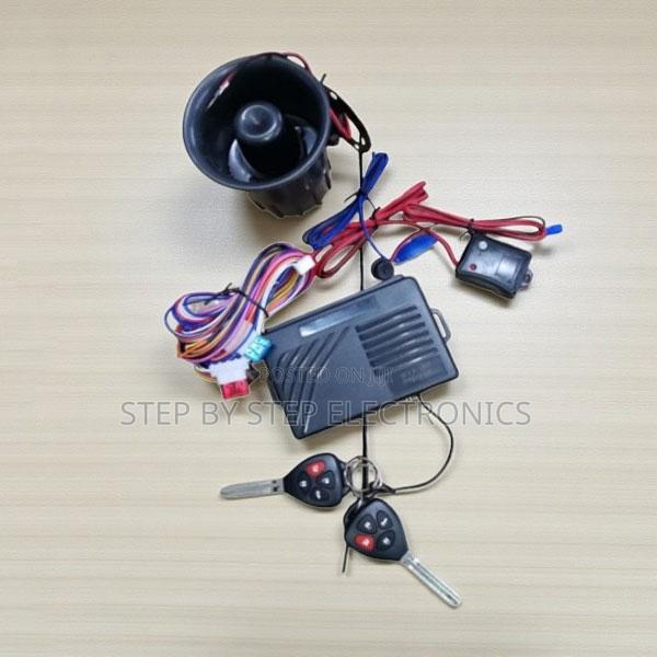 Universal Car Burglar Alarm System With Siren and Flip Remotes