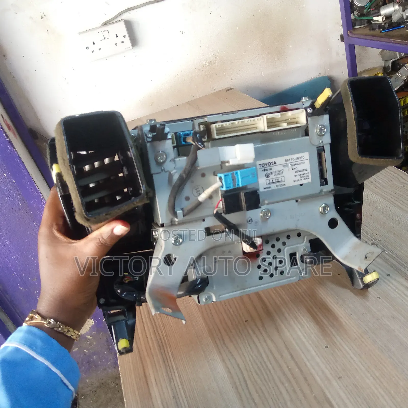 Harrier 240 Redio (2 Sockets)