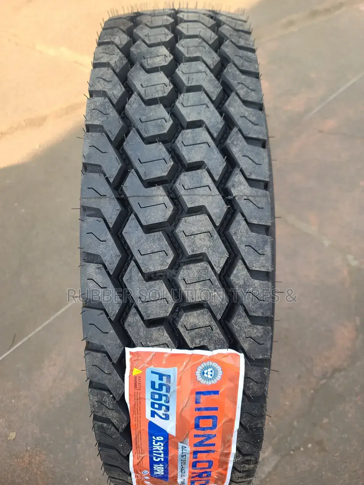 9.5r17.5 Lionlord Tires