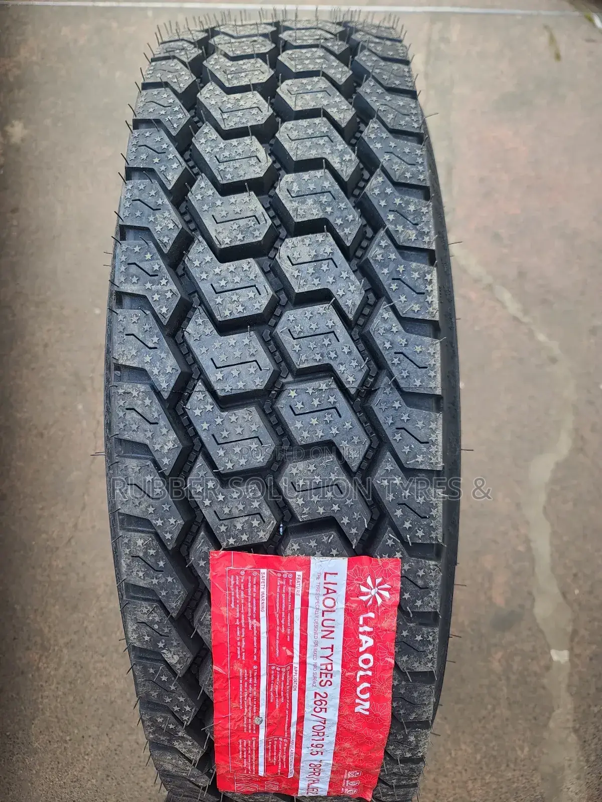 25/70r19.5 Lionlun Tires