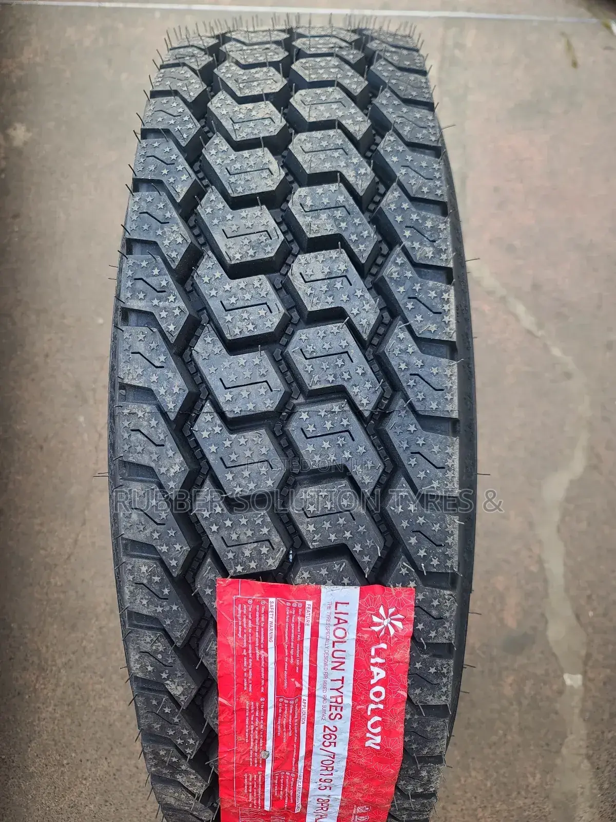 25/70r19.5 Lionlun Tires