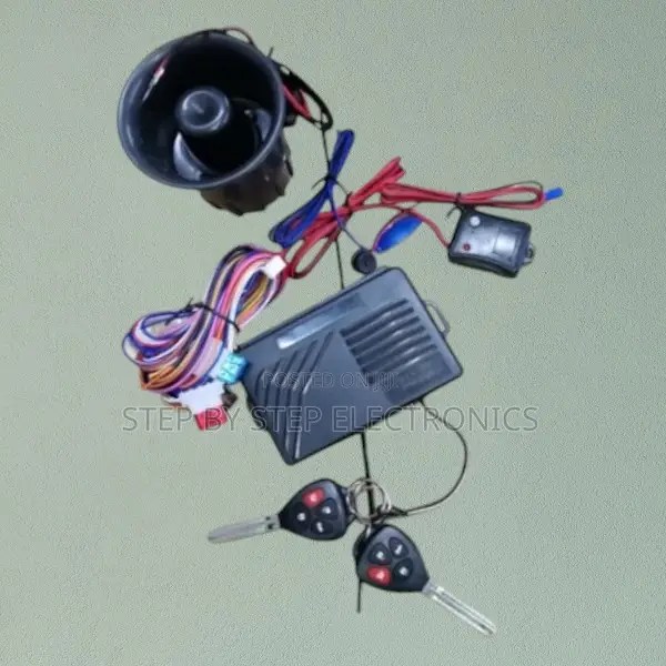 Heavy-Duty Universal Car Security System With Dual Flip Keys and Siren