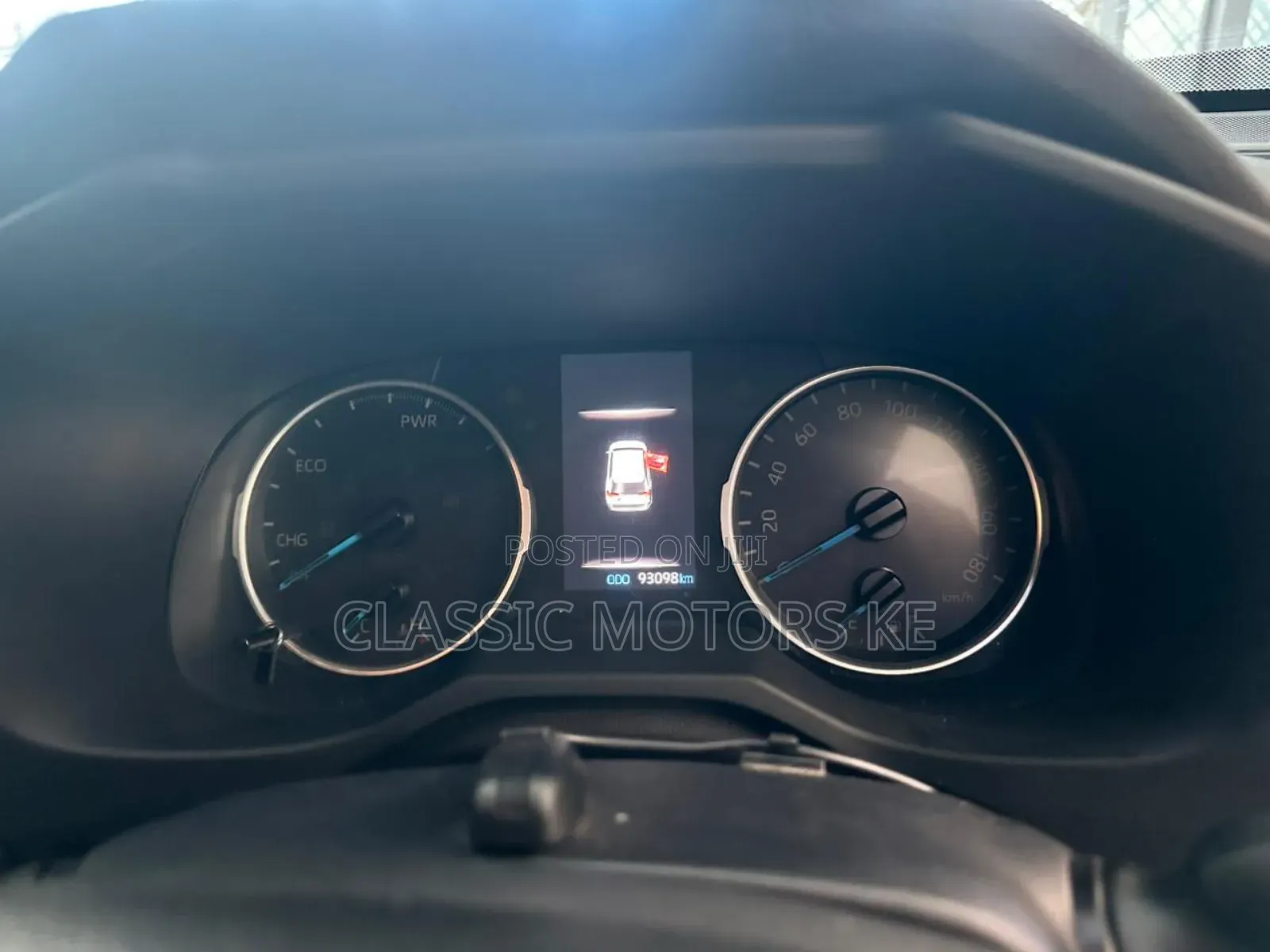 Toyota RAV4 XLE Premium AWD 2019 White