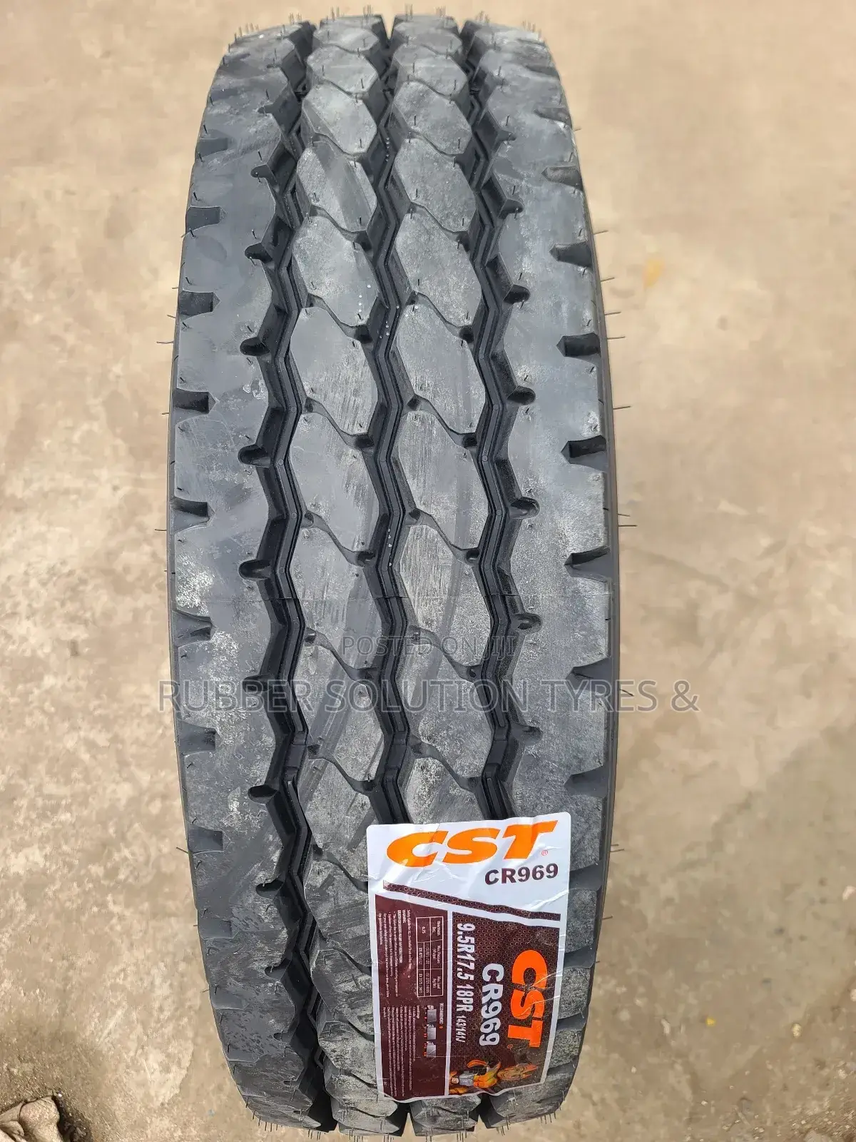 9.5r17.5 CST Tyres Cr969 18pr