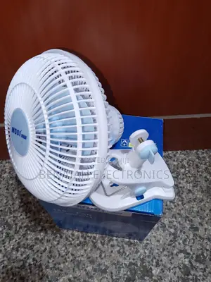 Reliable Wall Fan With Mounting Clip,180 °