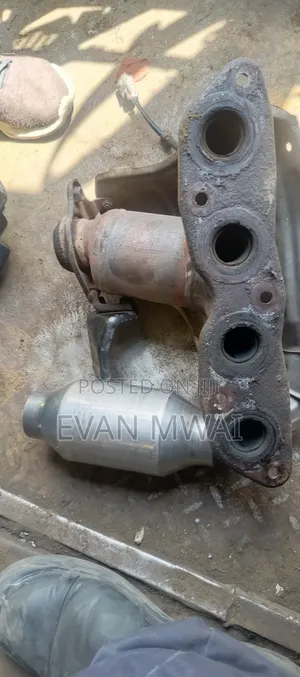 Catalytic Converter Universal Toyota Wish