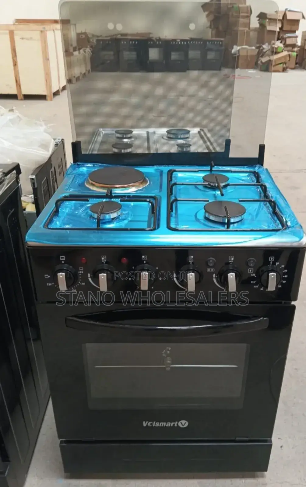 Standing Cooker With Oven