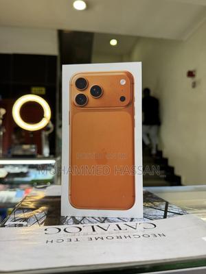 New Apple iPhone 17 Pro Max 256 GB Orange - main view