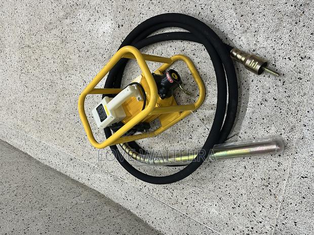 Kmax Concrete Vibrator With Shaft - thumbnail 3