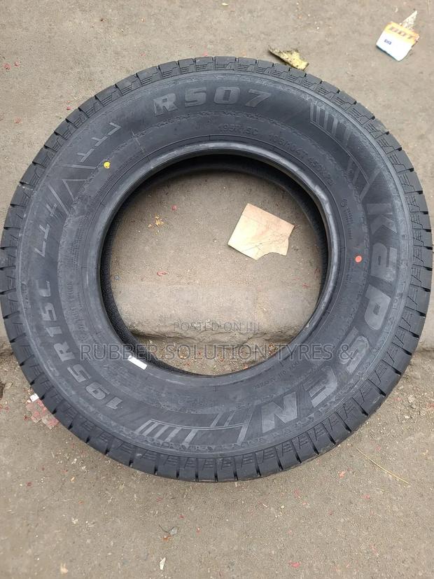 195r15 C Kapsen Tires - thumbnail 3
