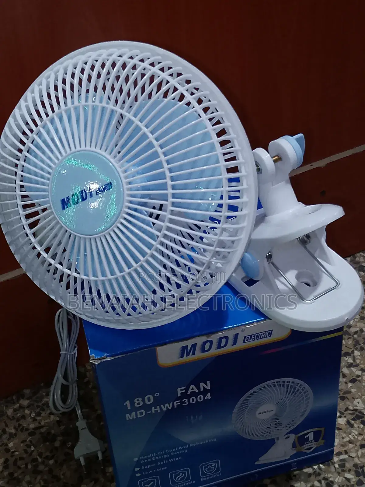 Electric Wall Fan 180° ,21 Watts