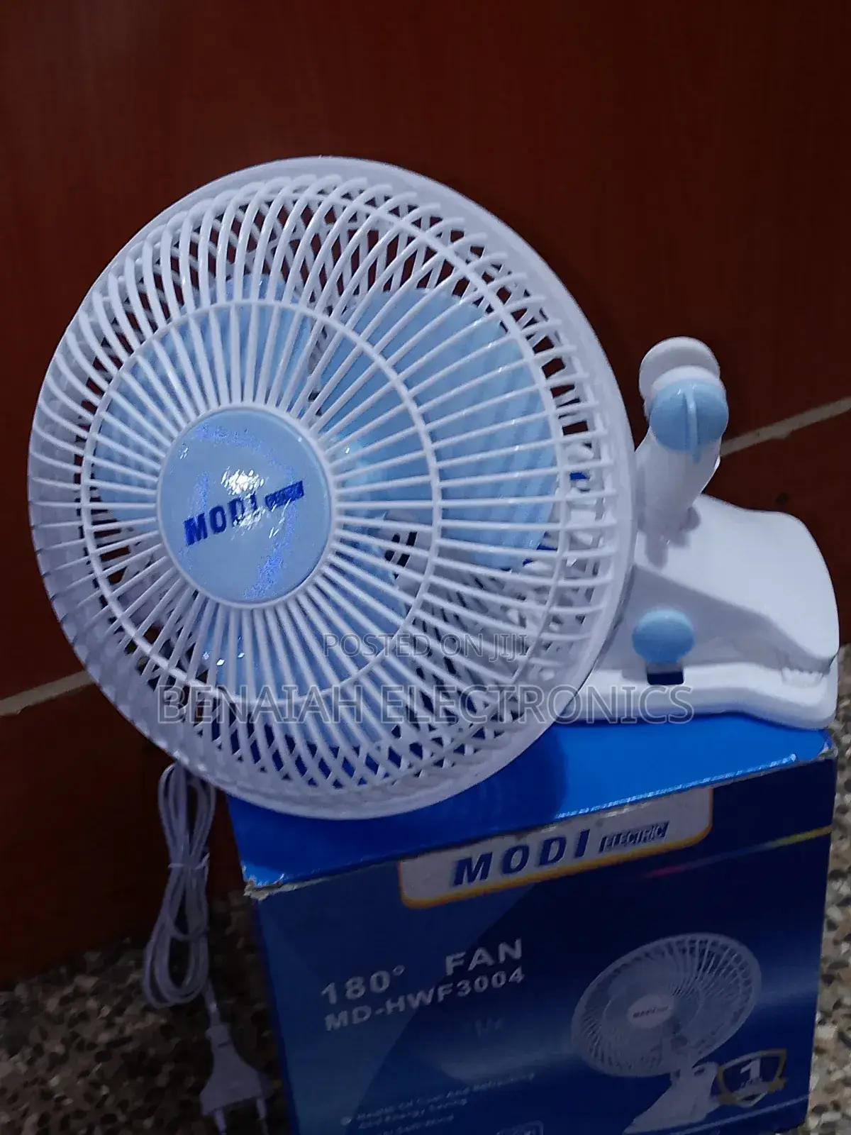 Electric Wall Fan 180° ,21 Watts