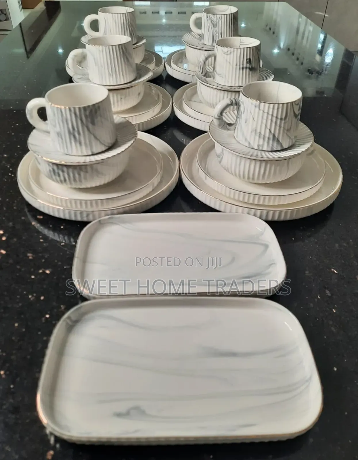 Elegant European Porcelain Dinner Set With Platter