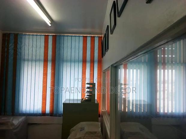 Heat Control Vertical Office Window Blinds