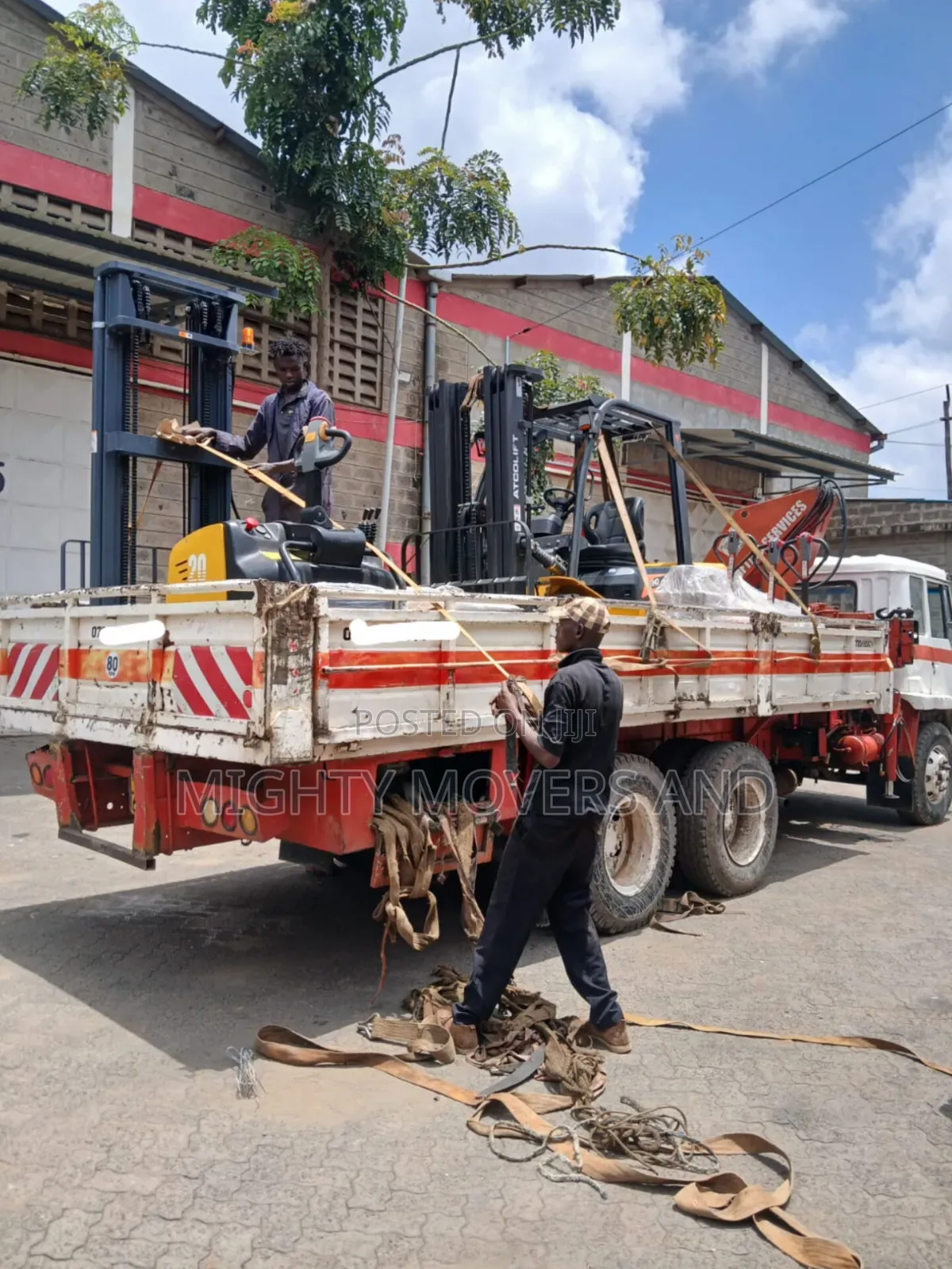 Trailer With Crane Are Ready for Intercountry Delivery